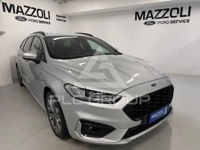 2021 Ford Mondeo