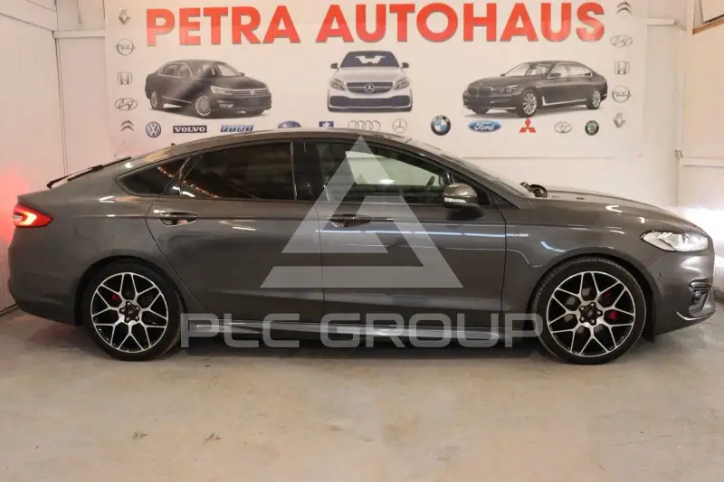 2021 Ford Mondeo