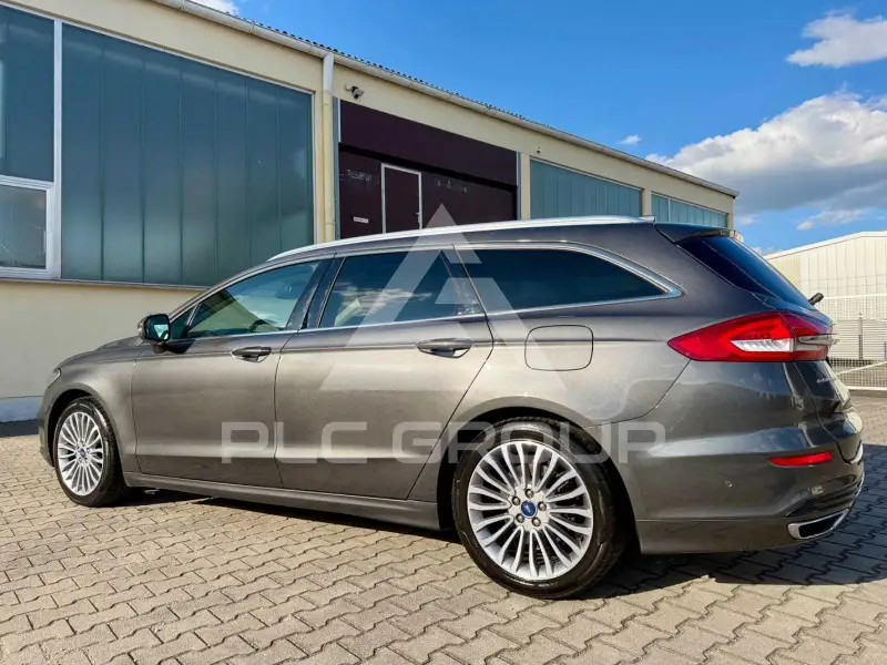 2021 Ford Mondeo