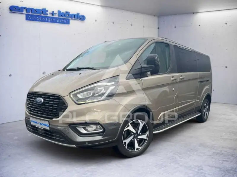 2021 Ford Tourneo
