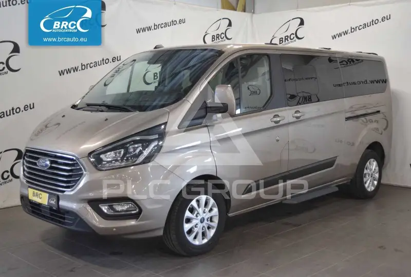 2021 Ford Tourneo