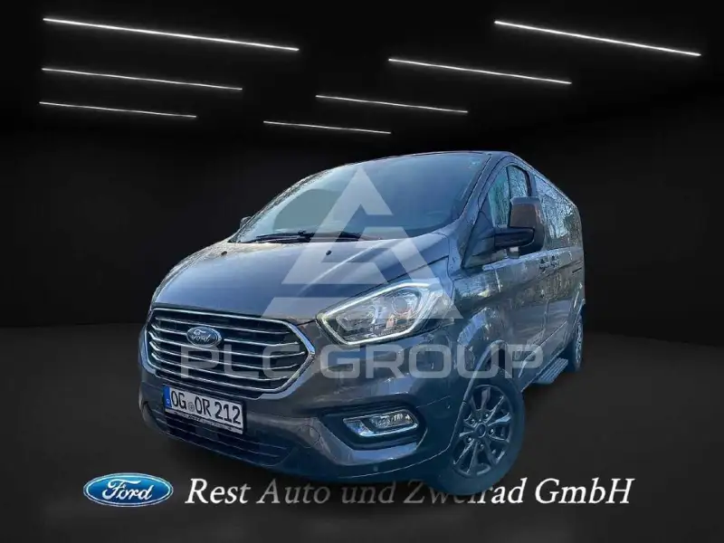 2021 Ford Tourneo