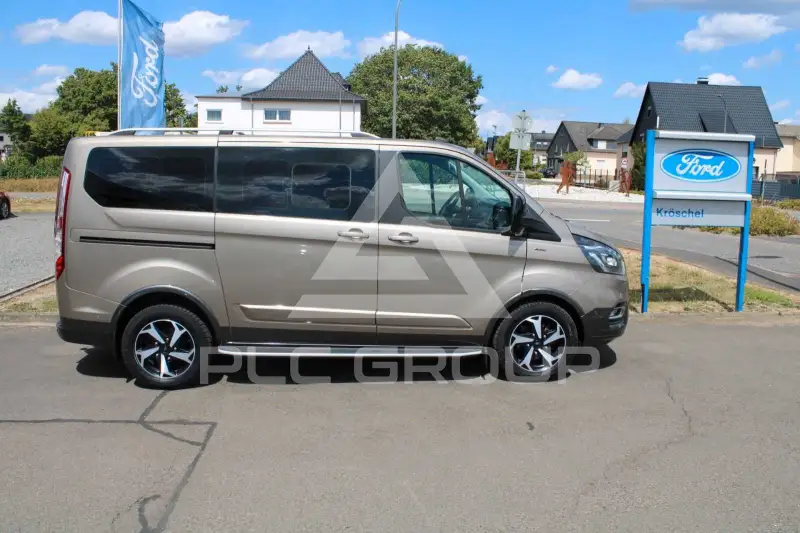 2021 Ford Tourneo