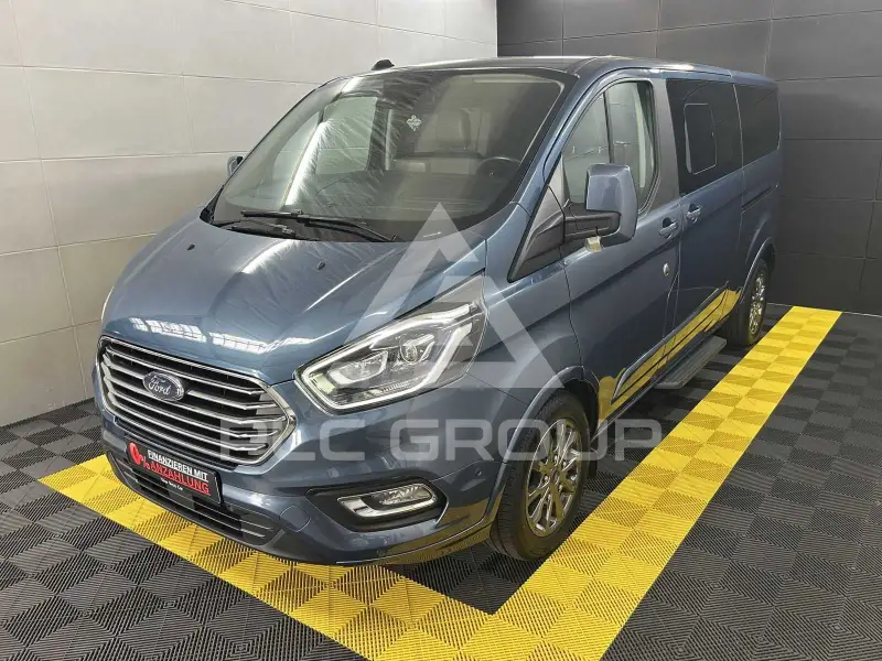 2021 Ford Tourneo