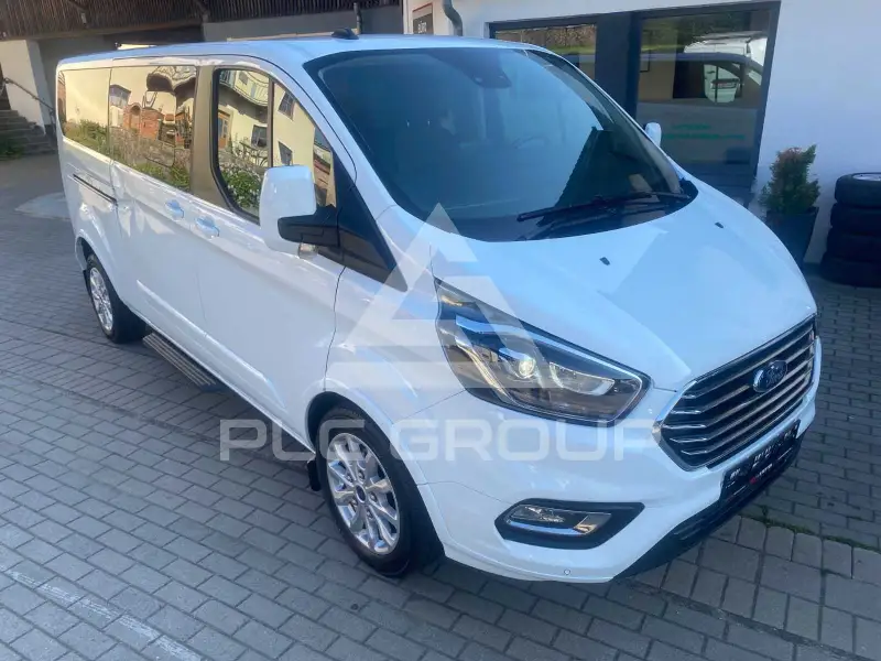 2021 Ford Tourneo