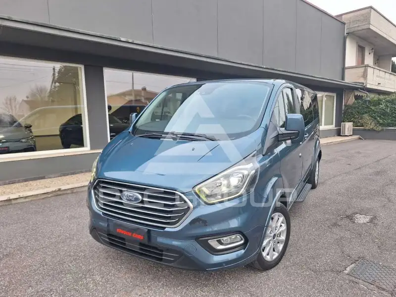 2021 Ford Tourneo