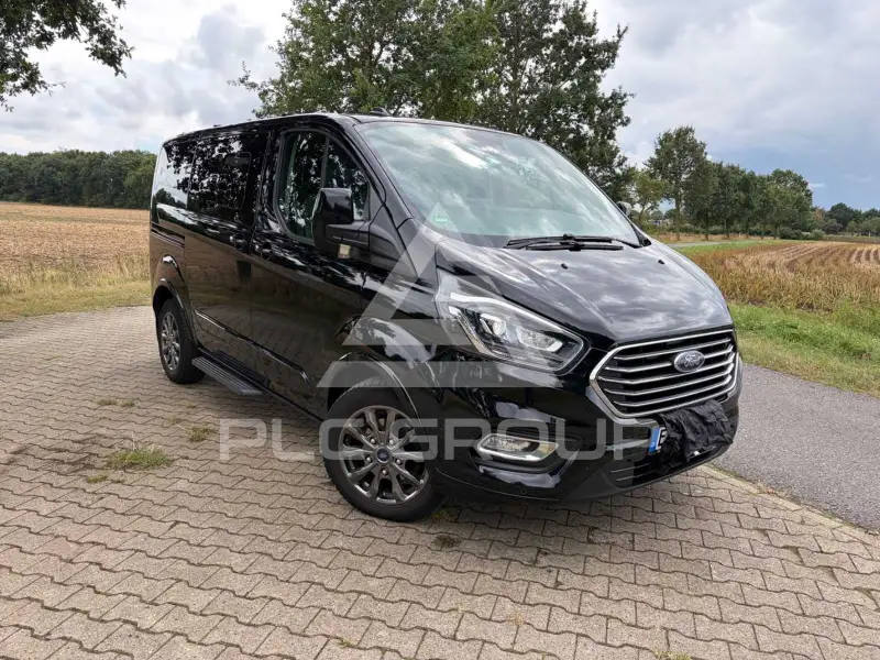 2021 Ford Tourneo