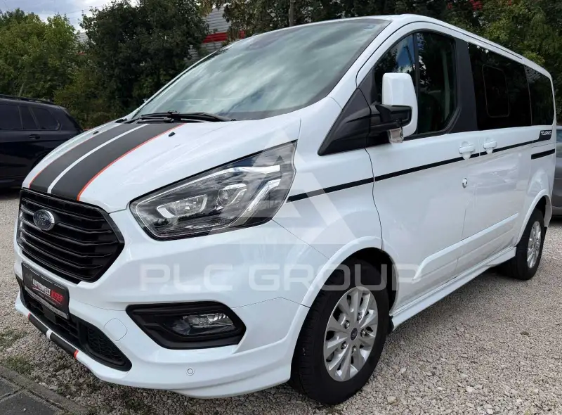 2021 Ford Tourneo