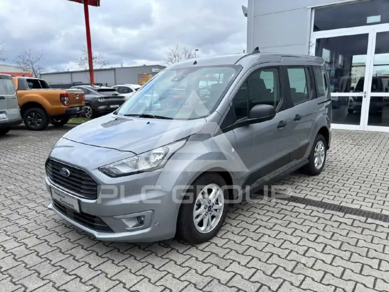 2021 Ford Tourneo