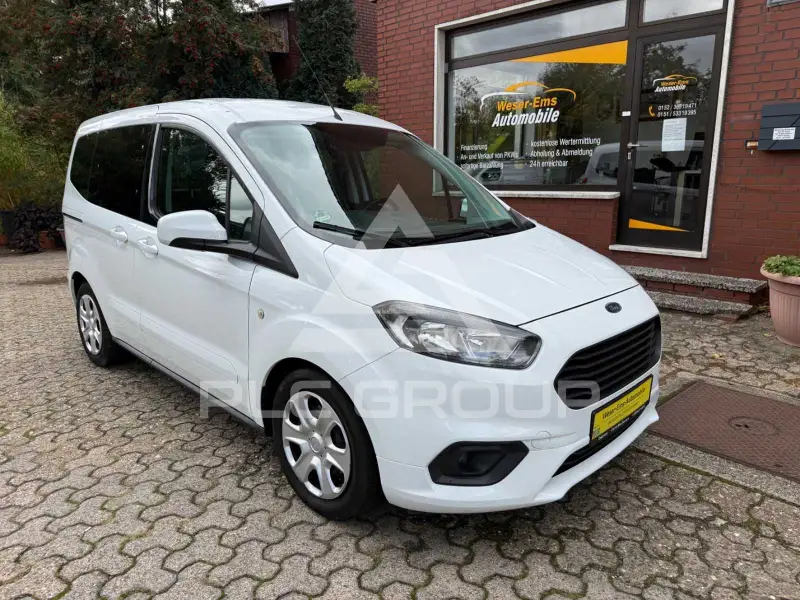 2021 Ford Tourneo