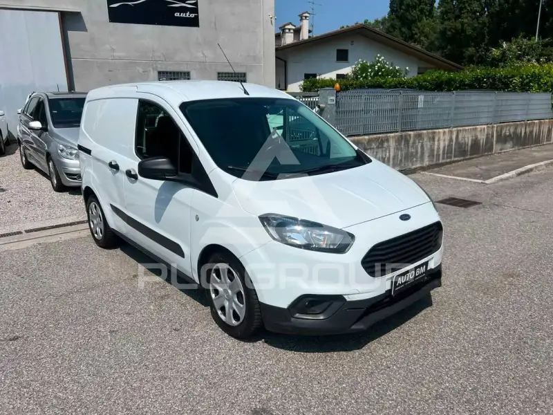 2021 Ford Tourneo
