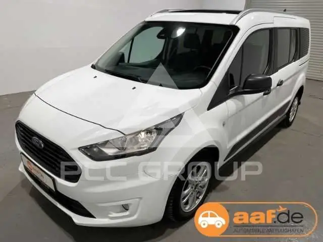 2021 Ford Tourneo