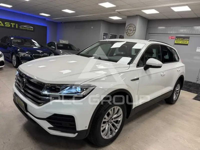 2021 Volkswagen Touareg