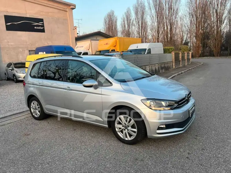 2021 Volkswagen Touran