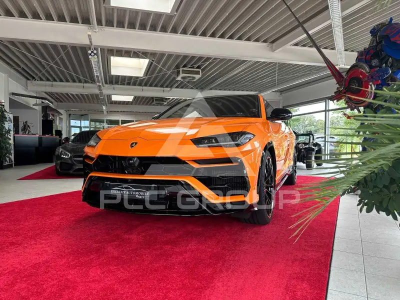 2021 Lamborghini Urus