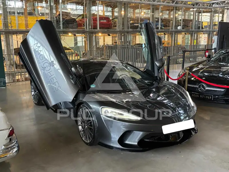 2021 McLaren 570GT