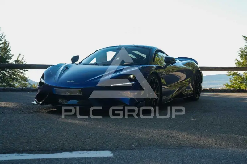 2020 McLaren 765