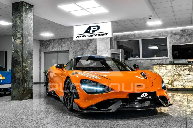 2021 McLaren 765