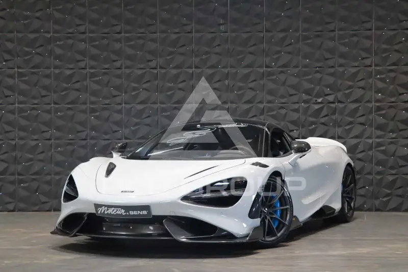 2021 McLaren 765