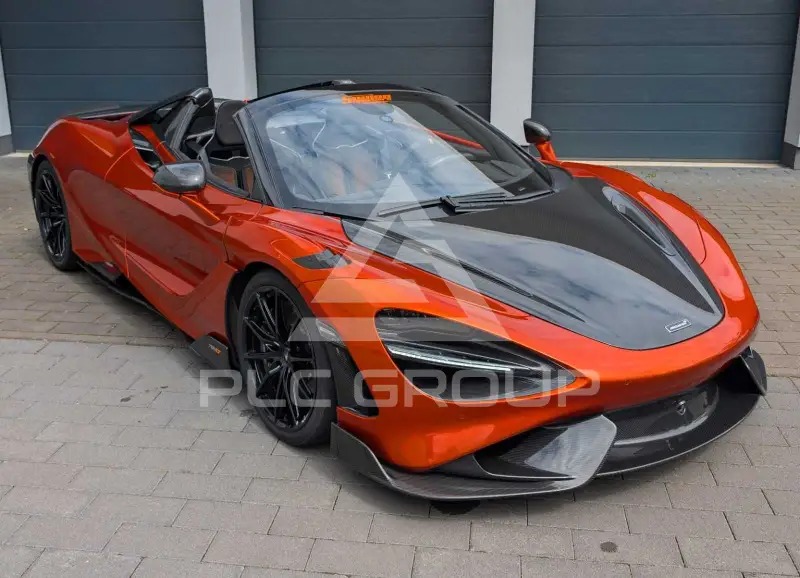 2021 McLaren 765