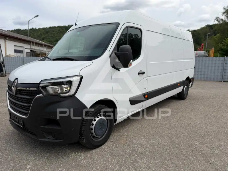 2021 Renault Master