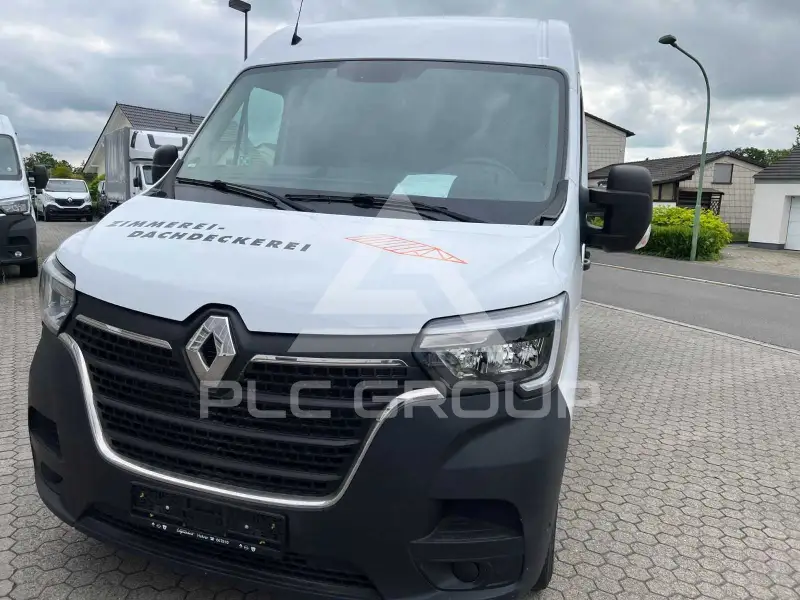 2021 Renault Master