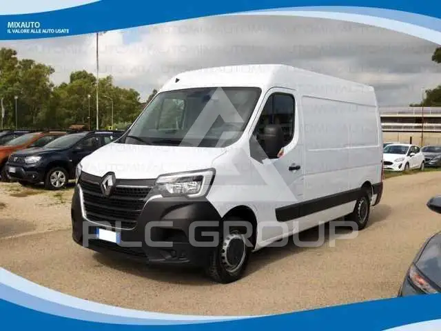 2021 Renault Master