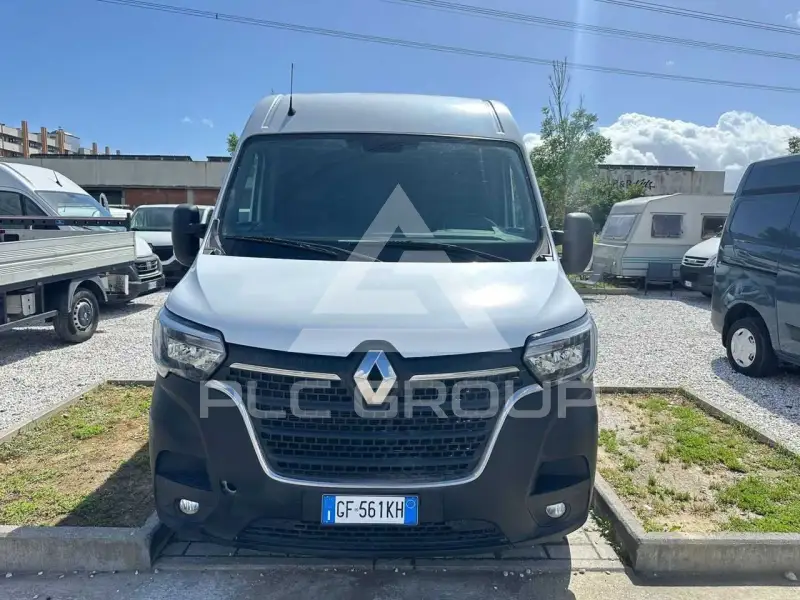 2021 Renault Master