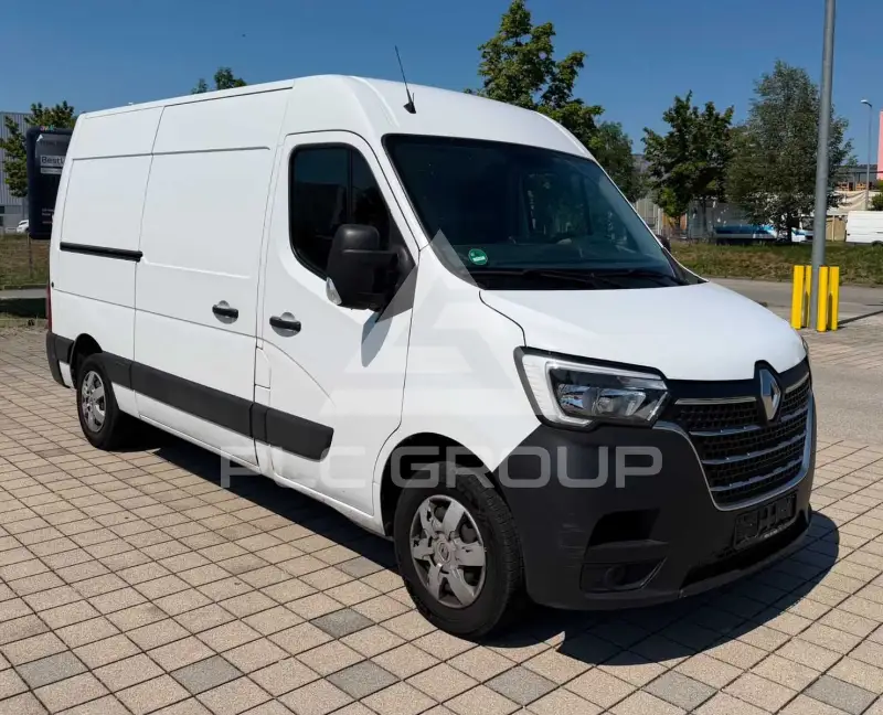 2021 Renault Master