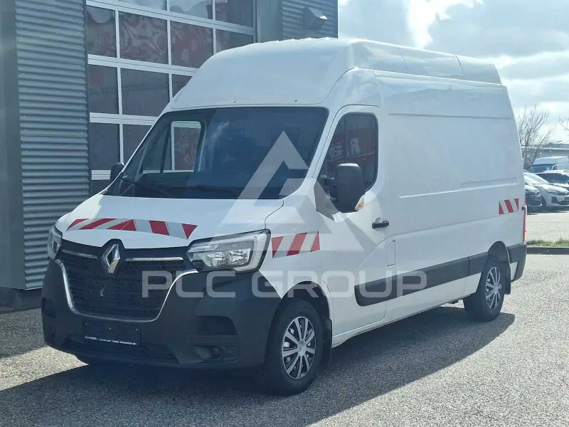 2021 Renault Master