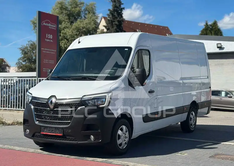 2021 Renault Master