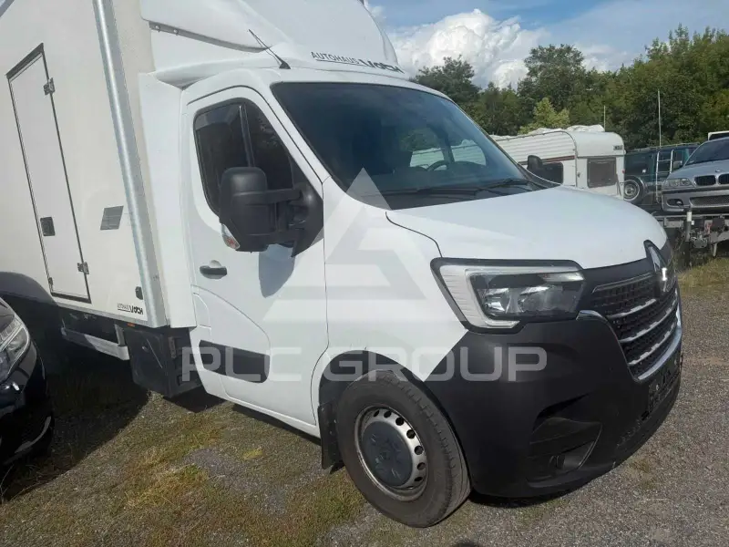 2021 Renault Master