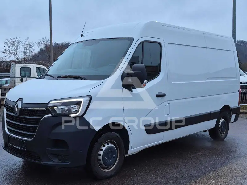 2021 Renault Master