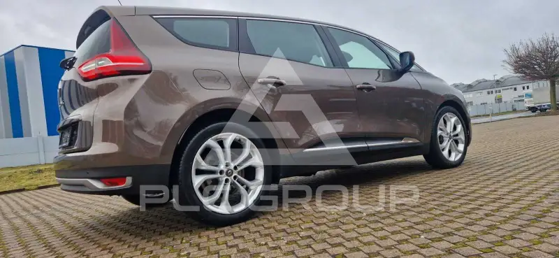 2021 Renault Scenic