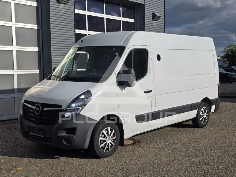 2021 Opel Movano