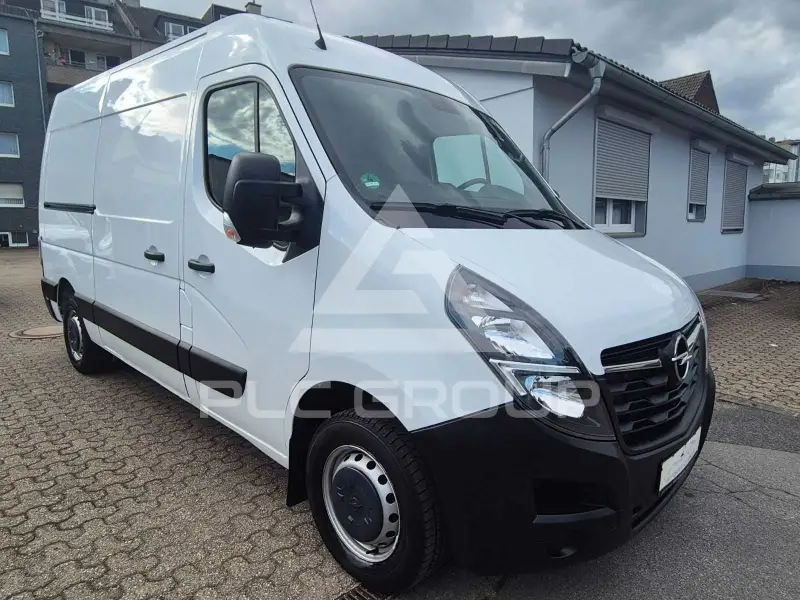 2021 Opel Movano