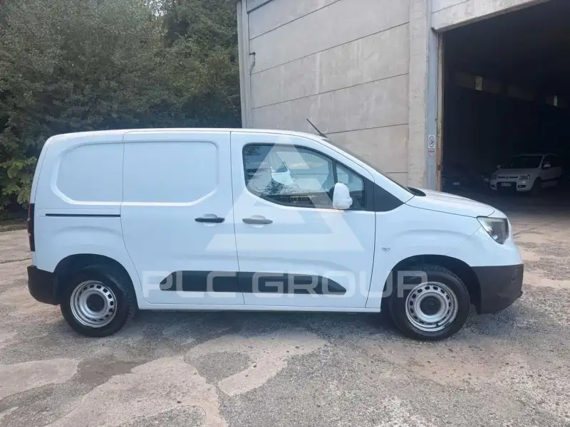 2021 Opel Combo
