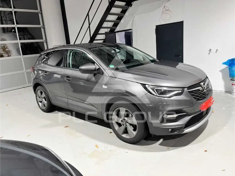 2021 Opel GrandlandX