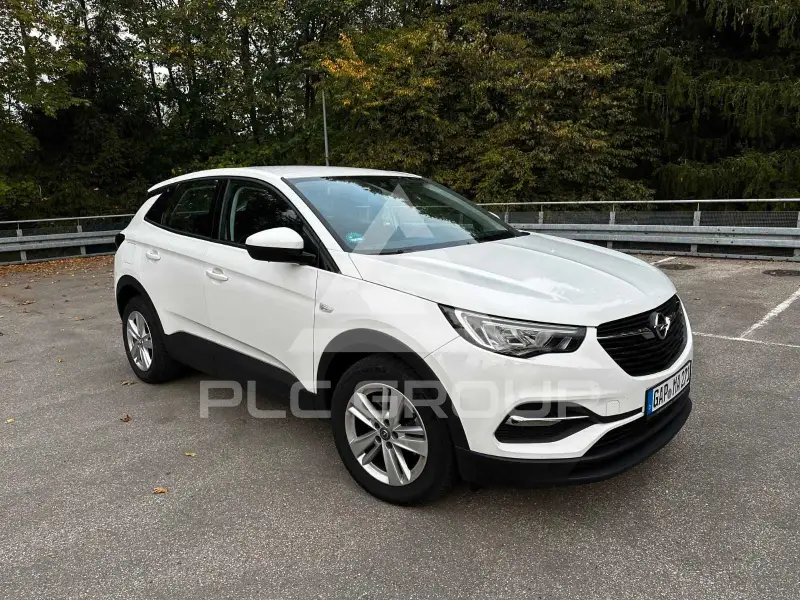 2021 Opel GrandlandX