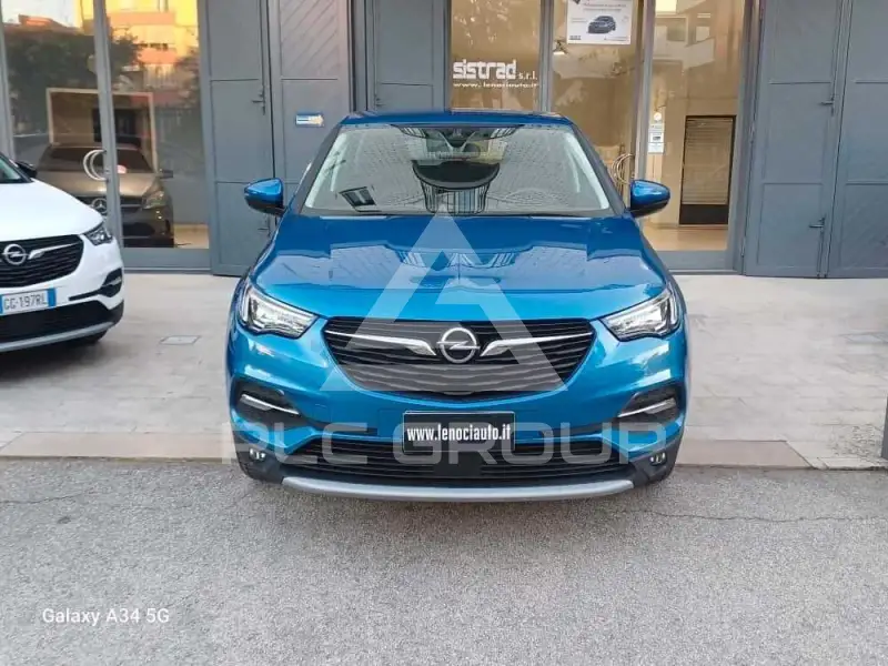 2021 Opel GrandlandX
