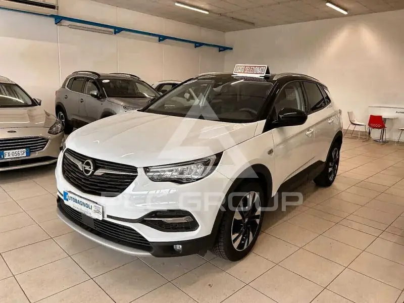 2021 Opel GrandlandX