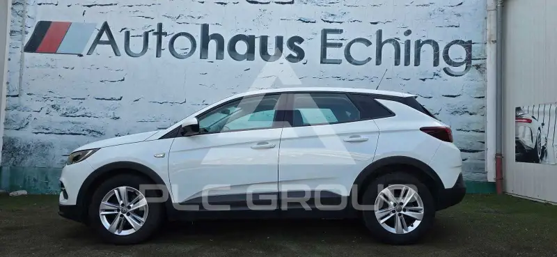 2021 Opel GrandlandX