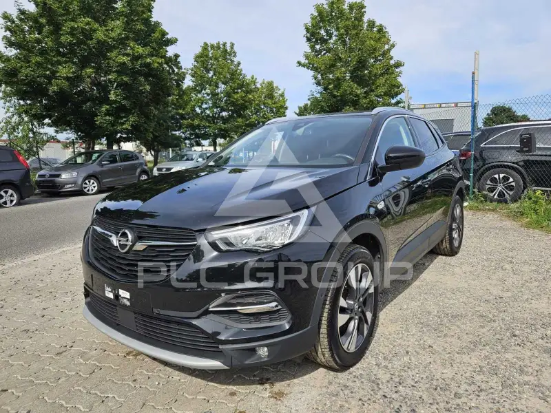 2021 Opel GrandlandX