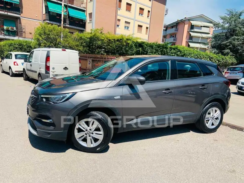 2021 Opel GrandlandX