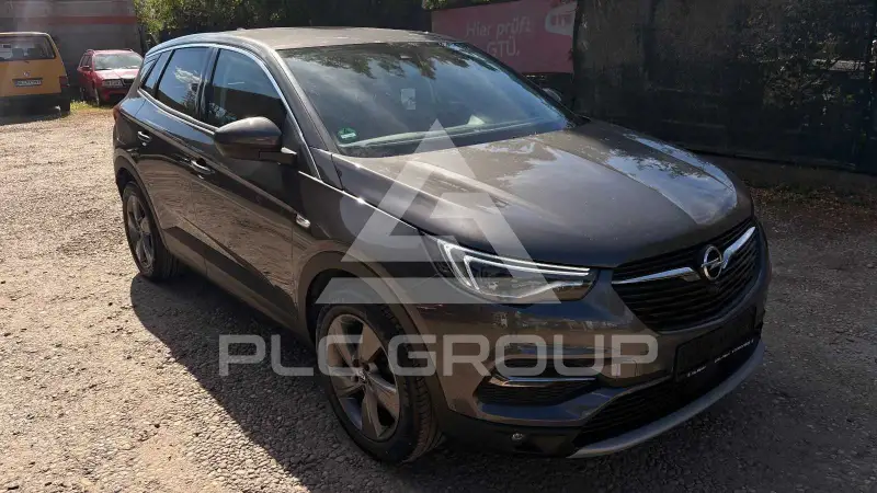 2021 Opel GrandlandX
