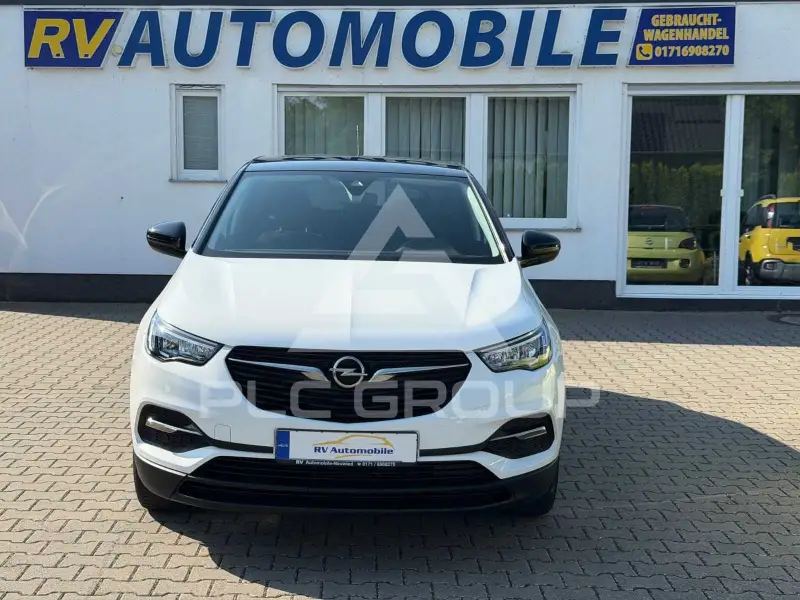 2021 Opel GrandlandX