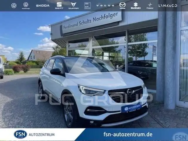 2021 Opel GrandlandX