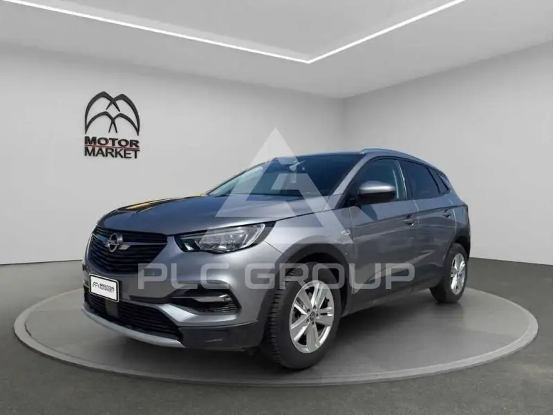 2021 Opel GrandlandX
