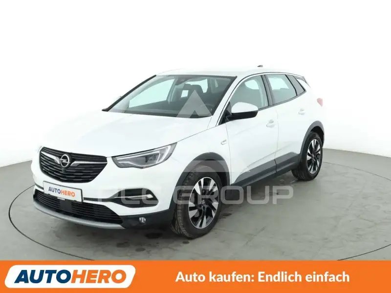 2021 Opel GrandlandX