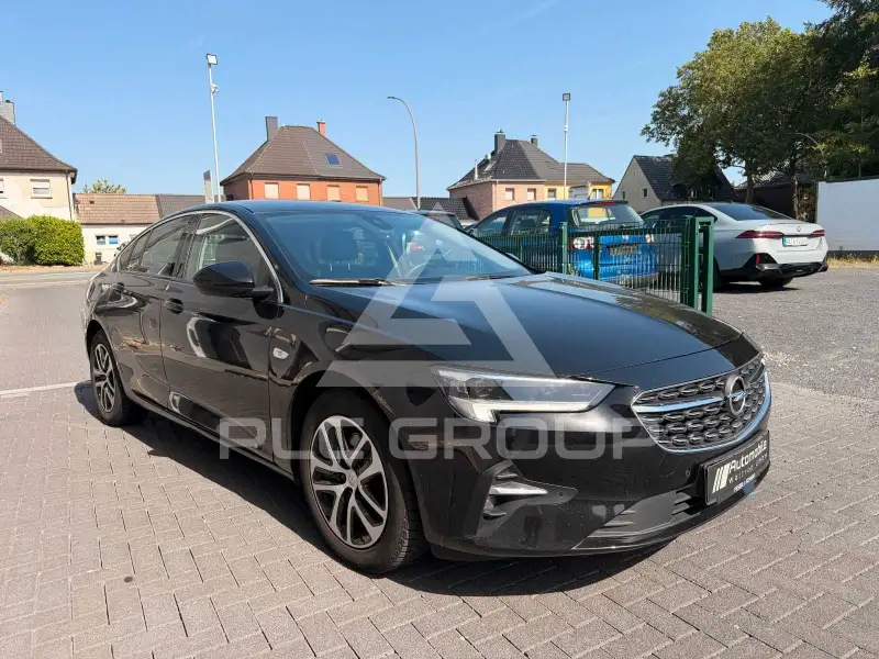 2021 Opel Insignia